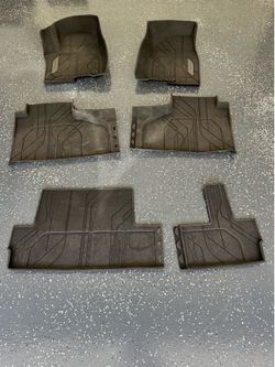All weather car floor matts