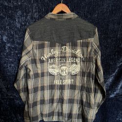 Harley Davidson flannel shirt in black and grey 