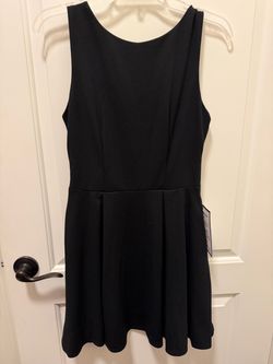 Black Fit & Flare Dress – Size 5/6 – NWT