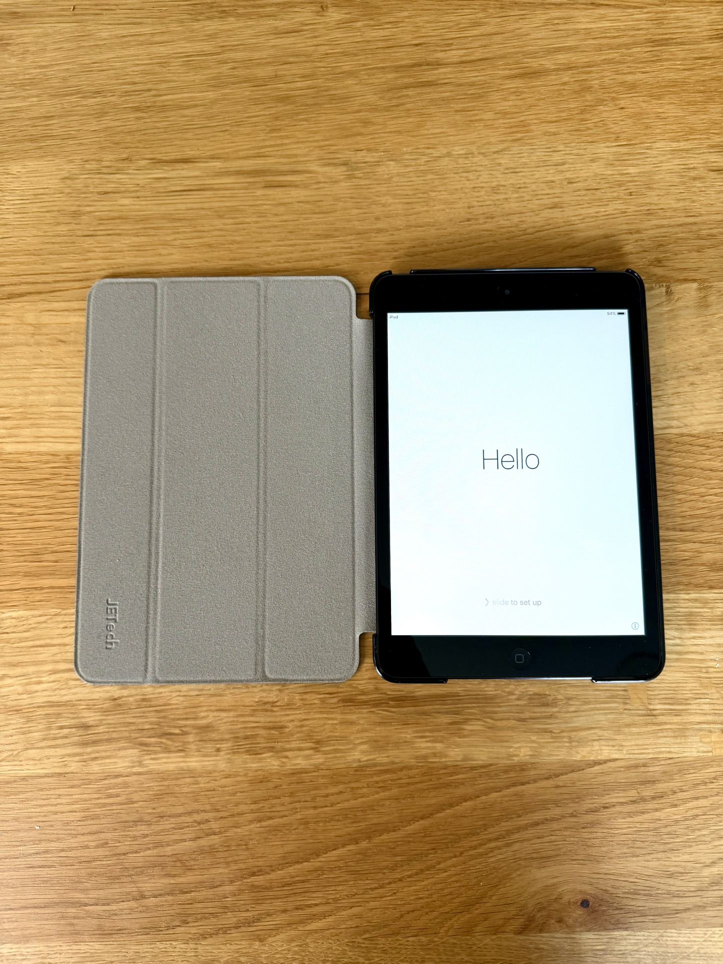 iPad Mini - 1st Gen (Carlsbad)