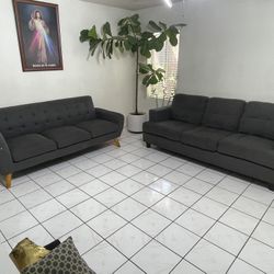 Free Living Room Set -Sala Gratis -First Come First Serve-No Holds 