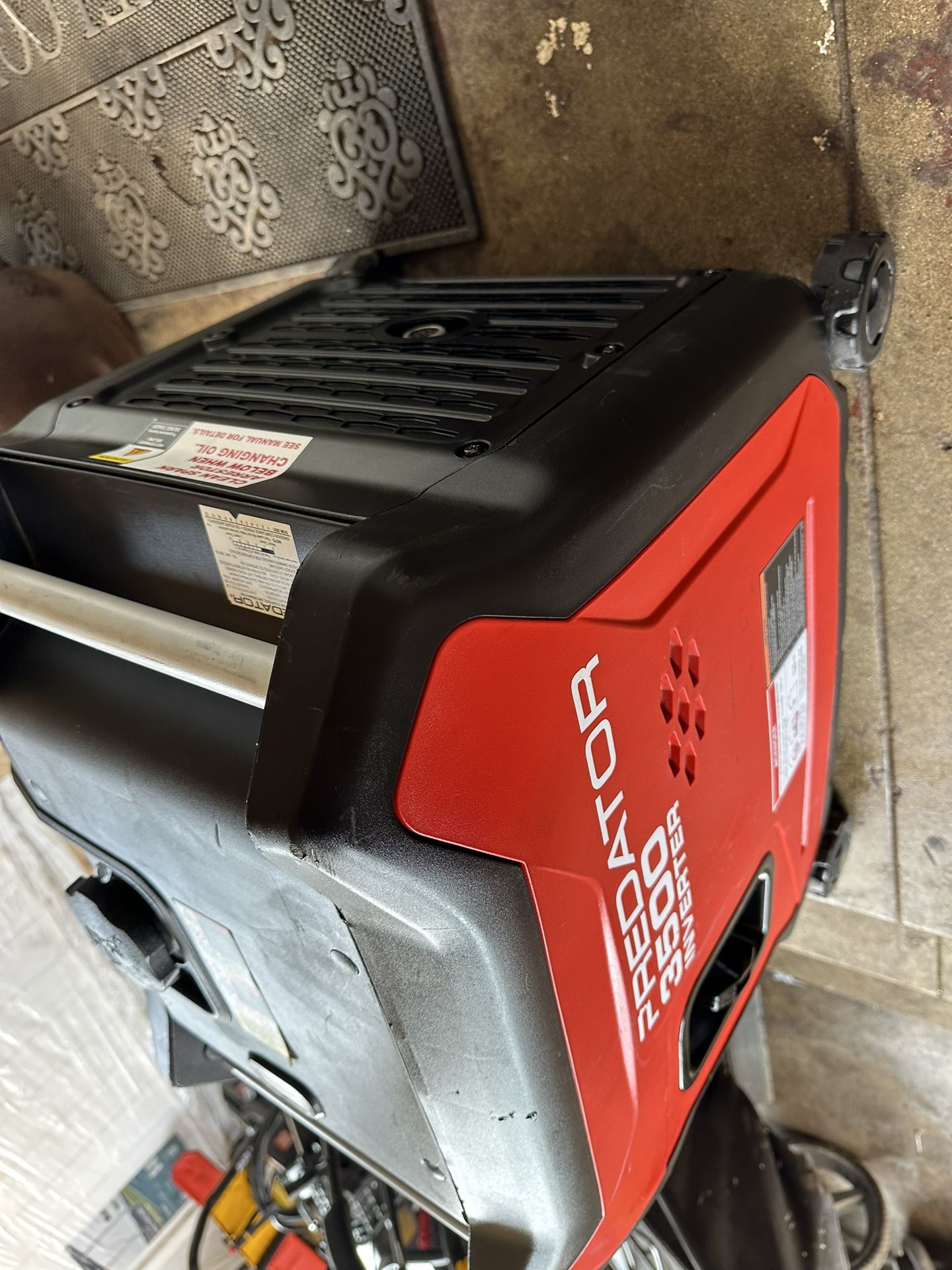 PREDATOR 3500 Watt SUPER QUIET Inverter Generator with CO SECURE Technology