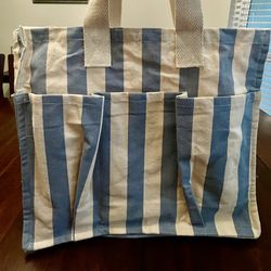 Beach tote bag