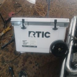 RTIC 52 qt Ultra-light  Wheeled Cooler