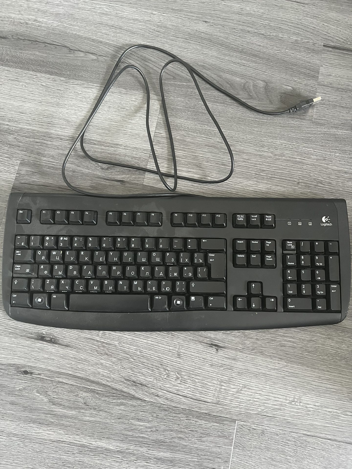 Logitech Keyboard English Russian