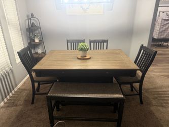 Dinning table