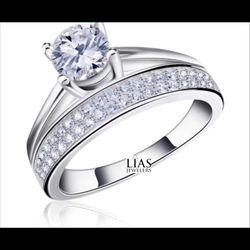 New 18k White Gold Wedding Ring Set 