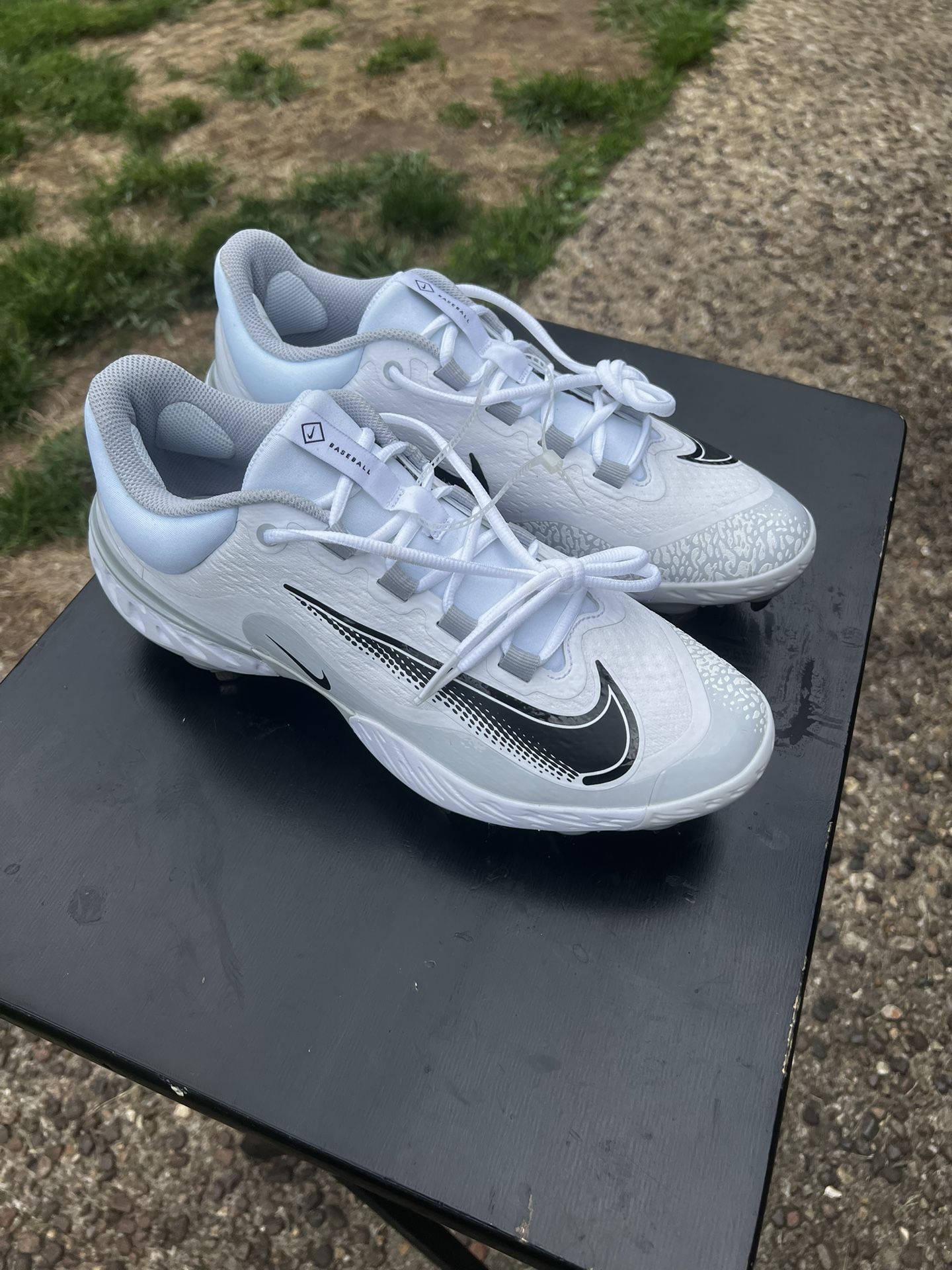 New Nike Men's Alpha Huarache React Elite 4 Cleats White Grey-Size 10