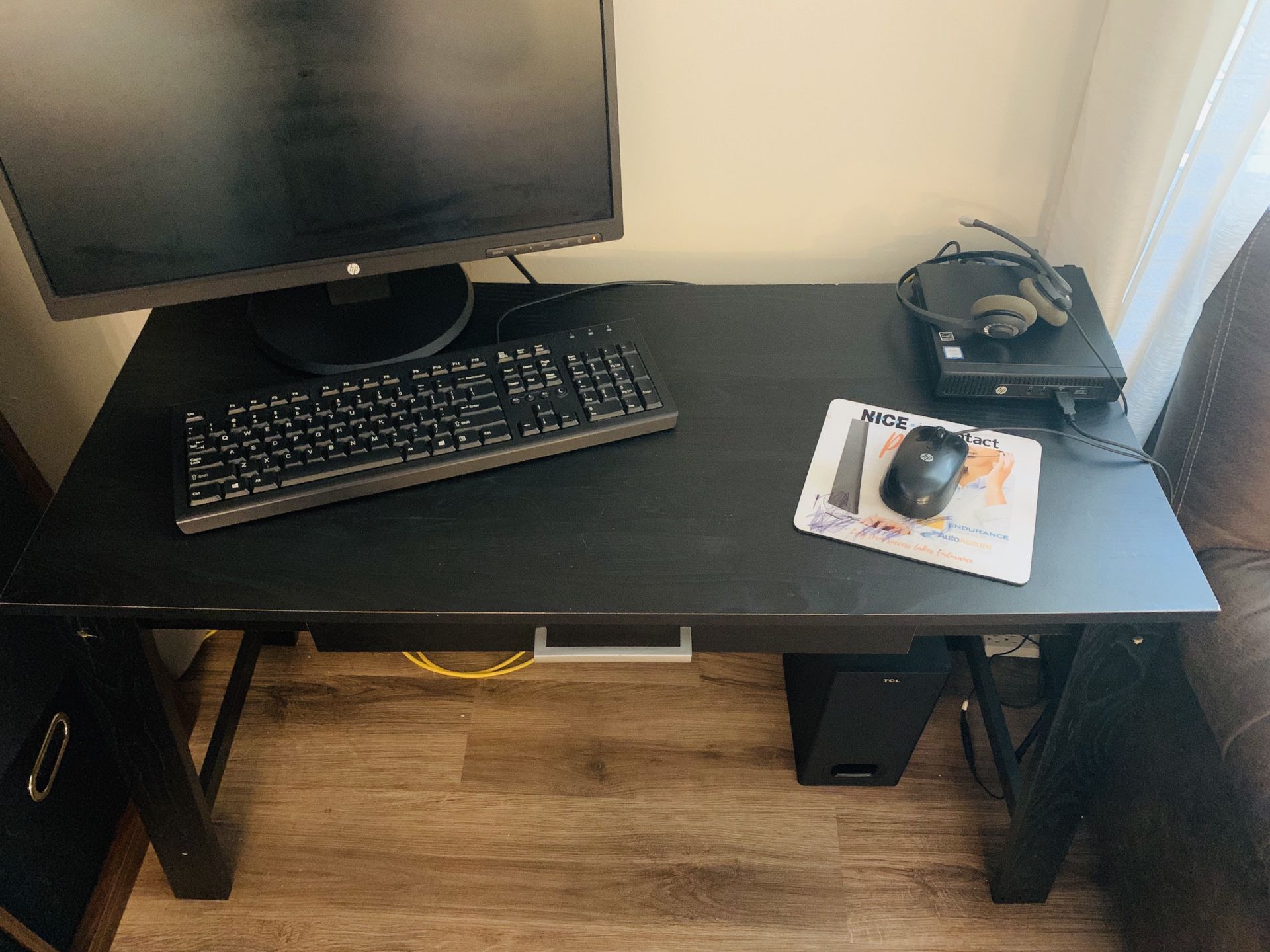 Desk black