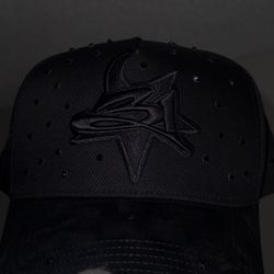 31 Hats New World 