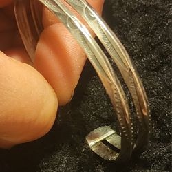 VINTAGE SILVER CUFF BRACELET