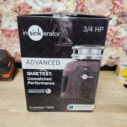 InSinkErator
Evolution 1300, 3/4 HP Garbage Disposal, Advanced Series EZ Connect Continuous Feed Food Waste Disposer