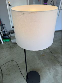 Floor lamp