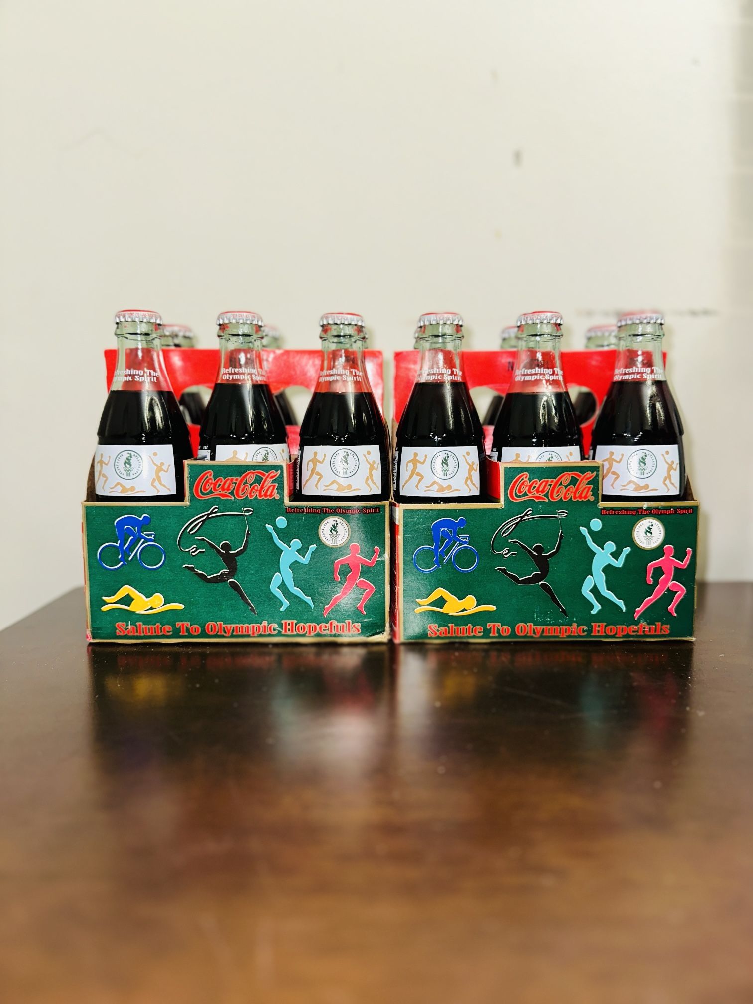pack Vintage Coca Cola Classic Commemorative Bottle1(contact info removed) Unopened
