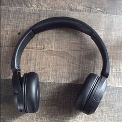 Sony Wireless Bluetooth headphones 