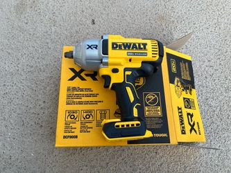 Dewalt 20V XR 1/2” High Torque Impact Wrench with Hog Ring Anvil (Tool Only)