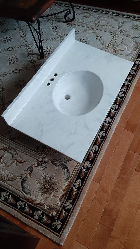 New vanity cultured marble top 37x22