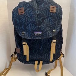 Patagonia Arbor Pack - 26L Blue Geometric Pattern Travel Outdoor Backpack