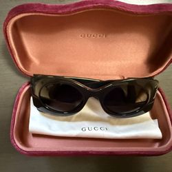 Gucci sunglasses 