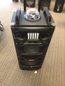 4,000 watt rechargeable Bluetooth speaker/aux/fm/USB and SD port/microphone for karaoke/brand new!!