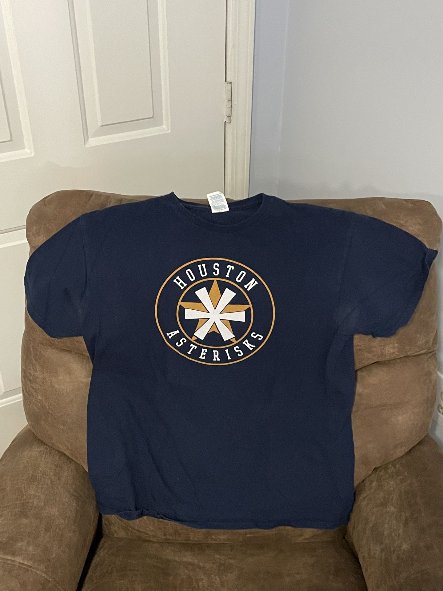 Houston “Asteriks” Astros T-Shirt (Large)