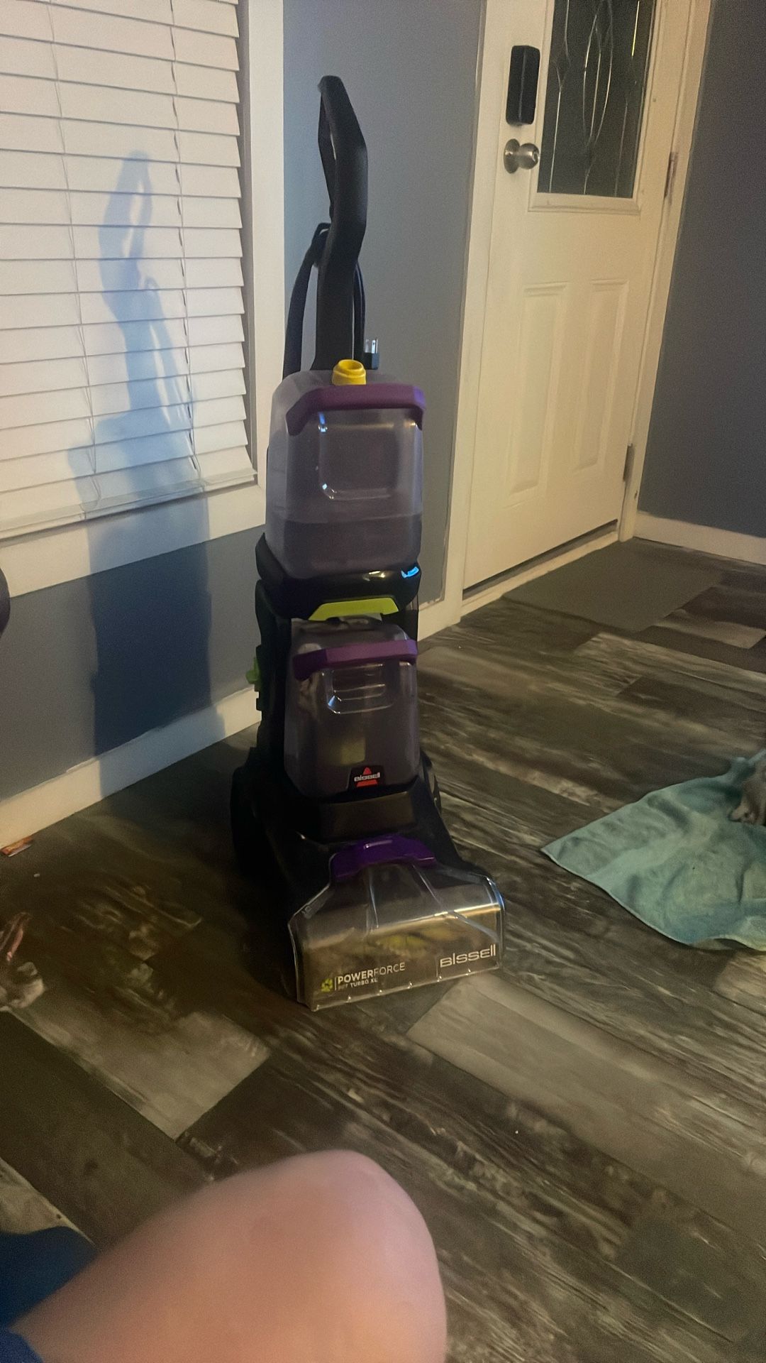 Bissell carpet cleaner