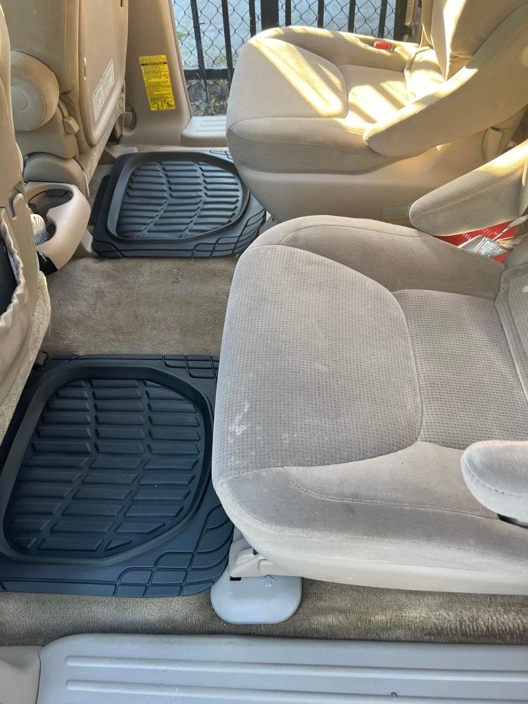 2005 Toyota Sienna