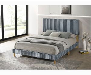 QUEEN BED FRAME NO MATTRESS