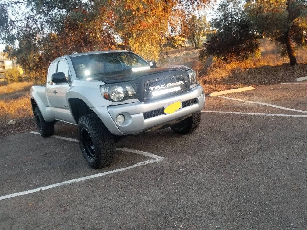 Toyota Tacoma 06