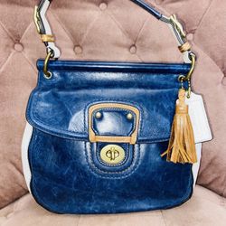 Medium Sized Coach Bag