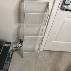 Magazine Holder 