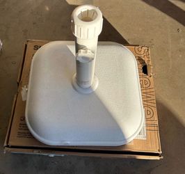StyleWell 26 lbs. Concrete and Resin Patio Umbrella Base in White