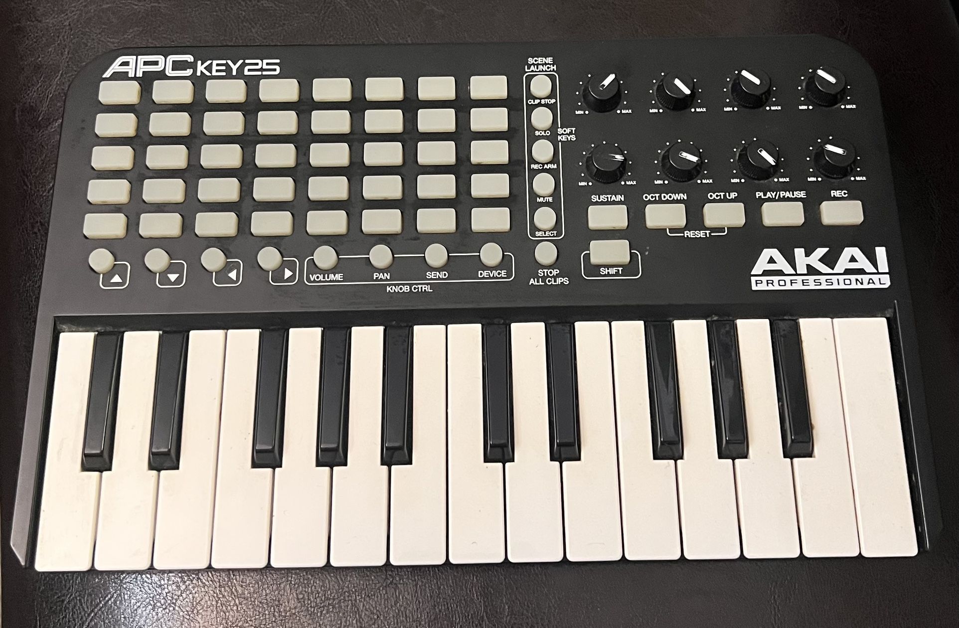 APC KEY 25