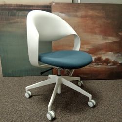 Modern Office Chair