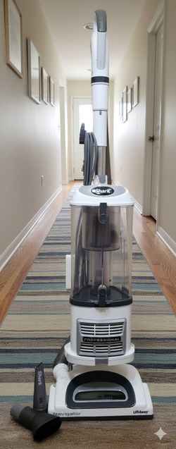 Shark Navigator Liftaway 