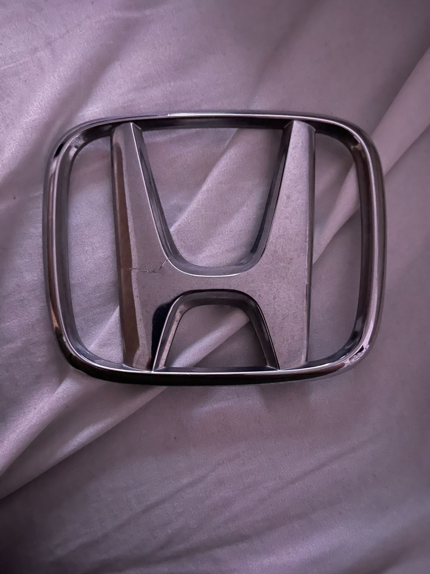 Large Honda Emblem