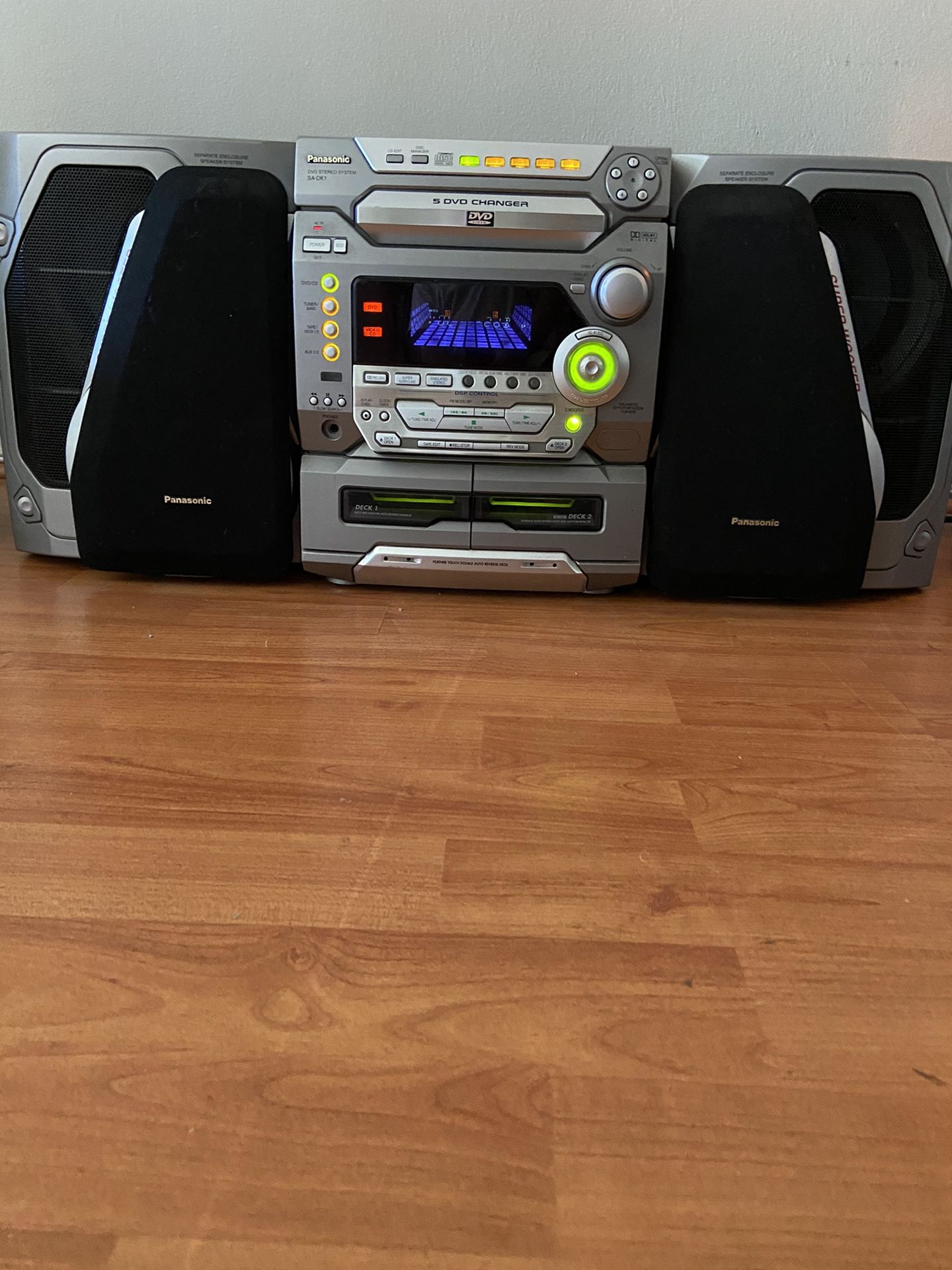 Panasonic SK-DK1 ,5 DVD changers stereo system