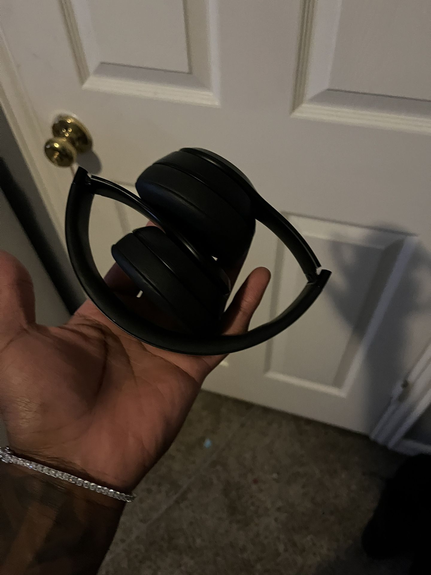 Solo Wireless Beats 3 Basically New