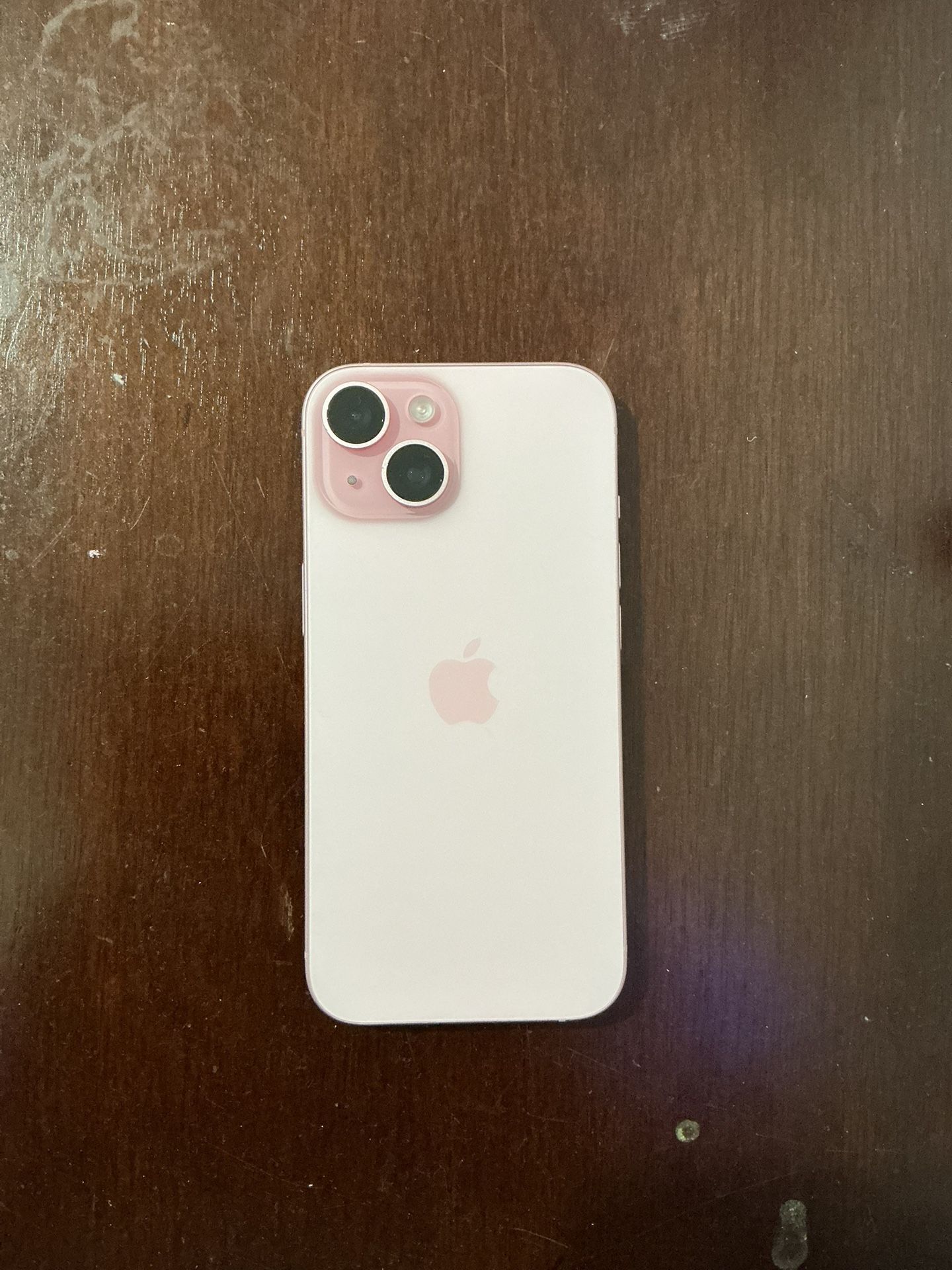 Iphone 15 (pink)