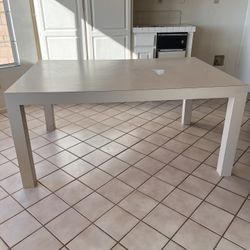 Free Dining Room Table