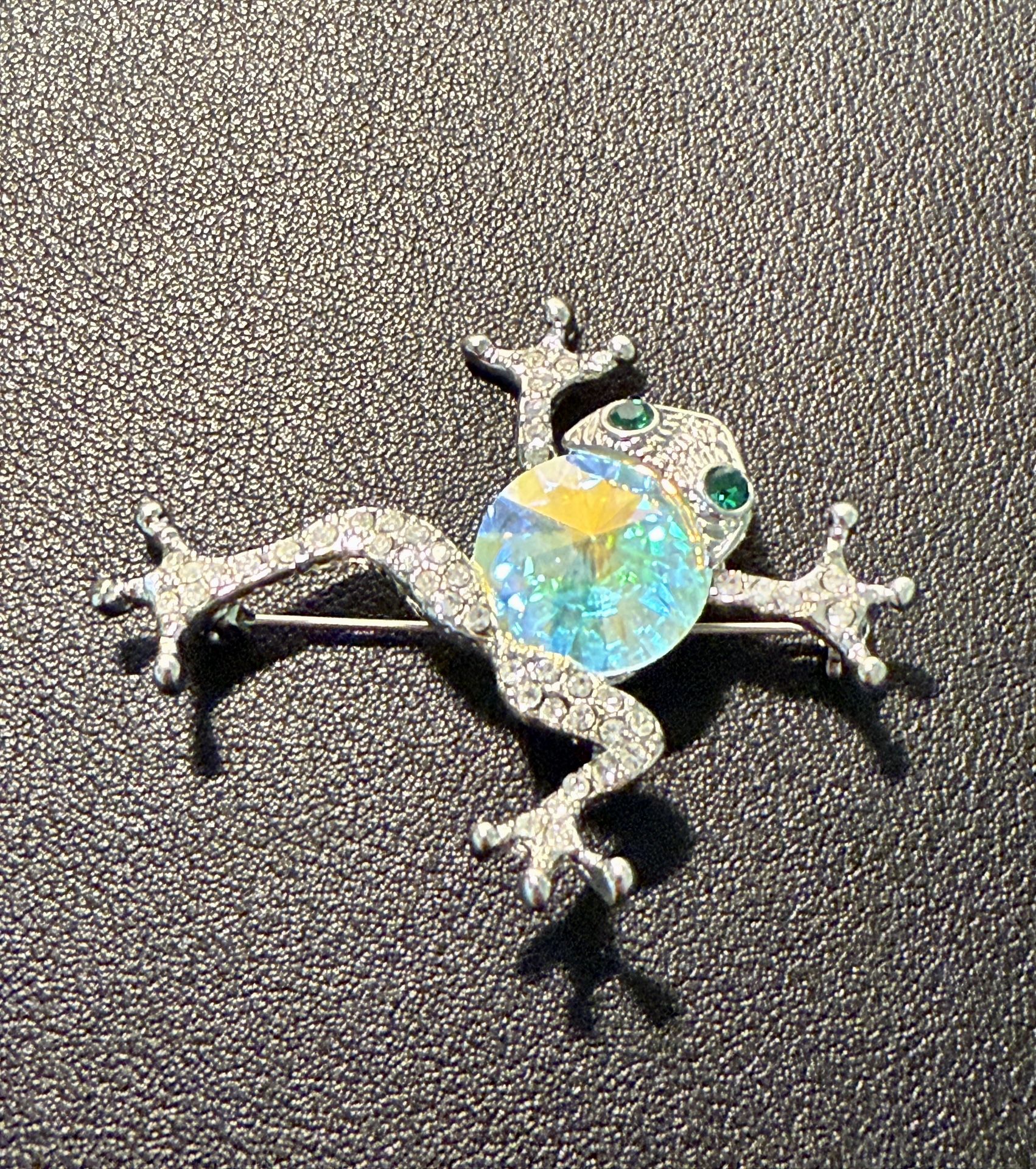 Czech Vintage 1980s Rhinestone Sparkly Frog Pin Brooch