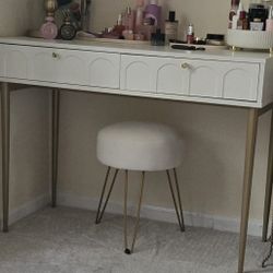 Vanity  And Chair 