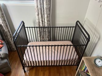 Pottery Barn Kids Namesake Vintage Iron Convertable Crib