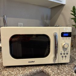 COMFEE RETRO MICROWAVE ‼️ SALE