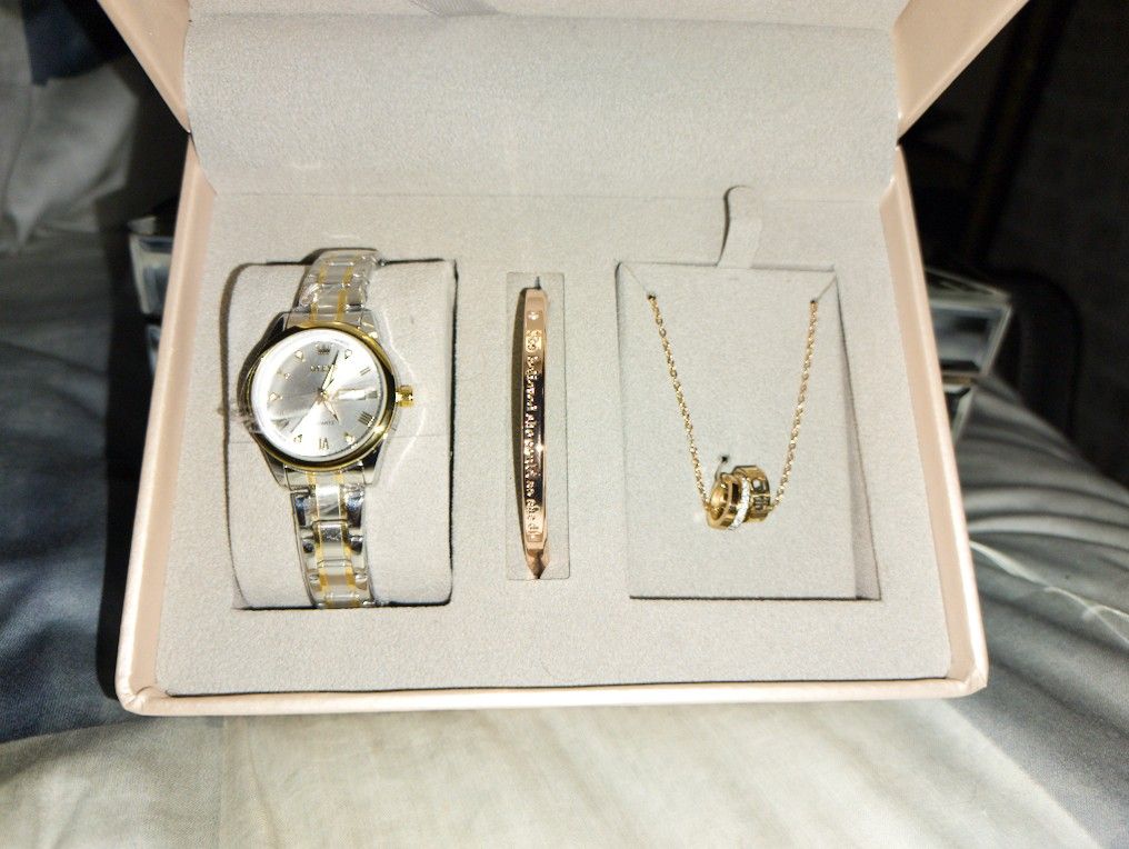 women watch set