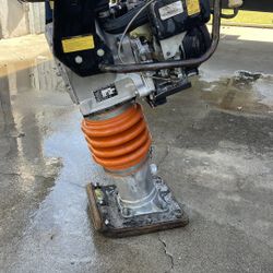 Vibrate plate and wacker