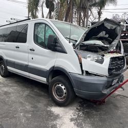 2015 Ford Transit 150 For Parts