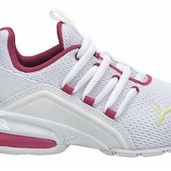 Girl’s Puma Shoes