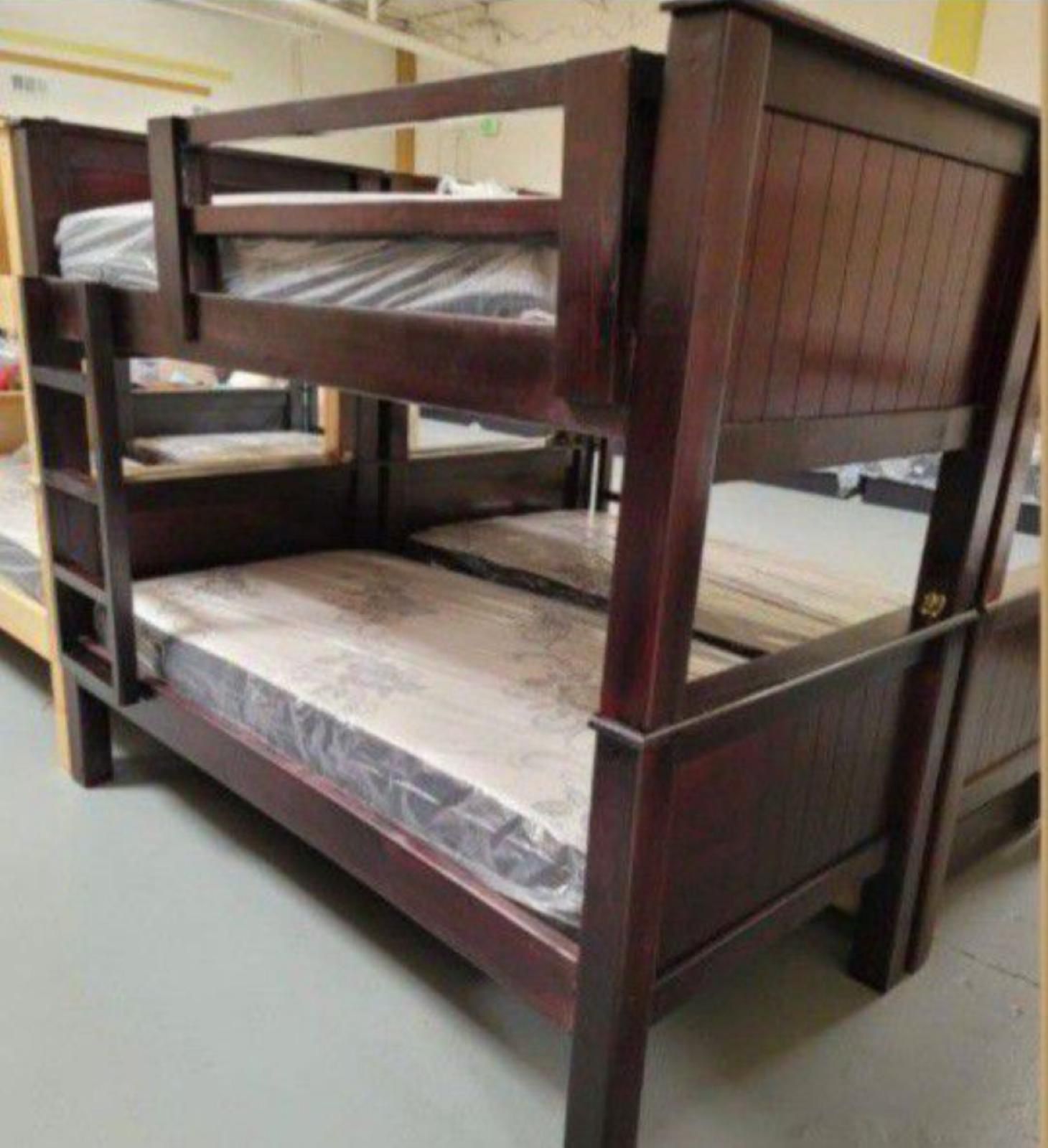 Bunk Bed Twin-Twin Mattress Included 