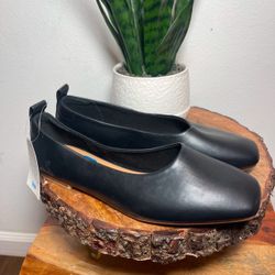 Women's Soft Square Toe Ballet Flats Size 9W & 9.5